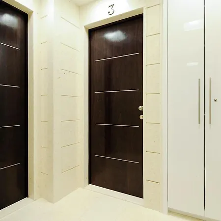 Main Street Studio And بيت ضيافة