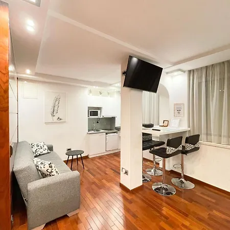 بيت ضيافة Main Street Studio And زادار