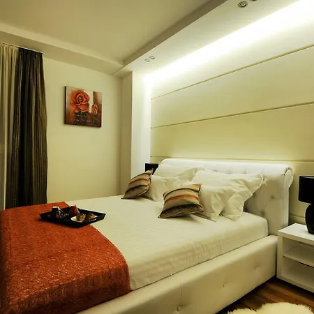 بيت ضيافة Main Street Studio And 4*