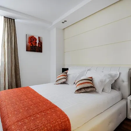 بيت ضيافة Main Street Studio And