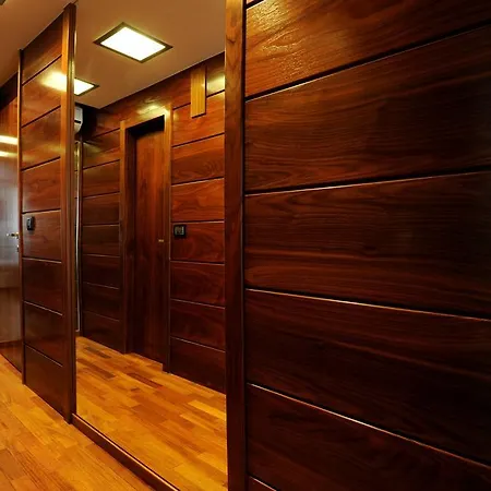 主街一室公寓及客房 招待所 扎达尔