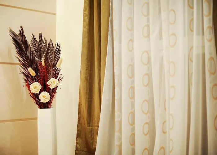 Gasthuis Main Street Studio&rooms